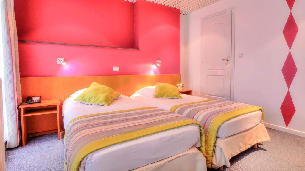 Hotel Le Terminus Mons Habitación foto